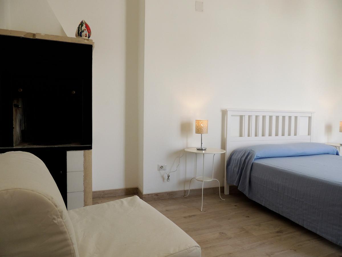 Le Fiche D'India Hotel Giuggianello Bagian luar foto
